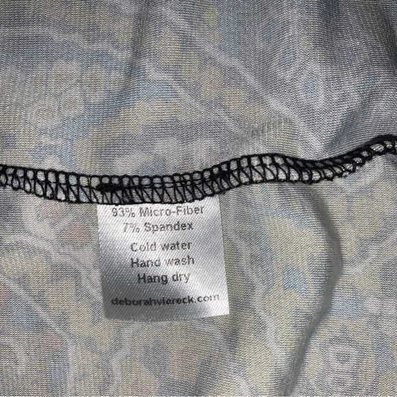 Viereek Paisley print elbow length sleeves - Picture 6 of 7